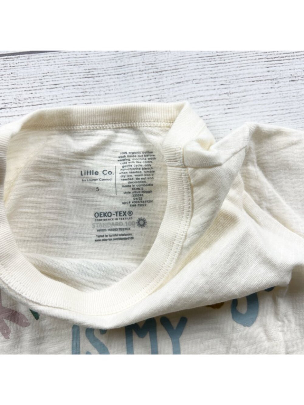 Little Co. by Lauren Conrad “Kindness Is My Superpower” Graphic Tee Shirt NWT 5 - Picture 2 of 3
